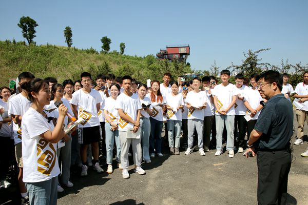 228c0e6b9d0f48629c84548001759453.png image.png